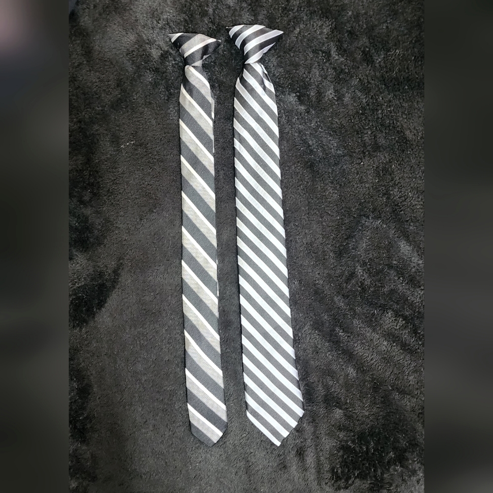 NWOT BOYS YOUTH CLIP ON TIE 12/16 YEARS